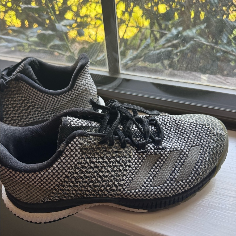 Used Volleyball shoes